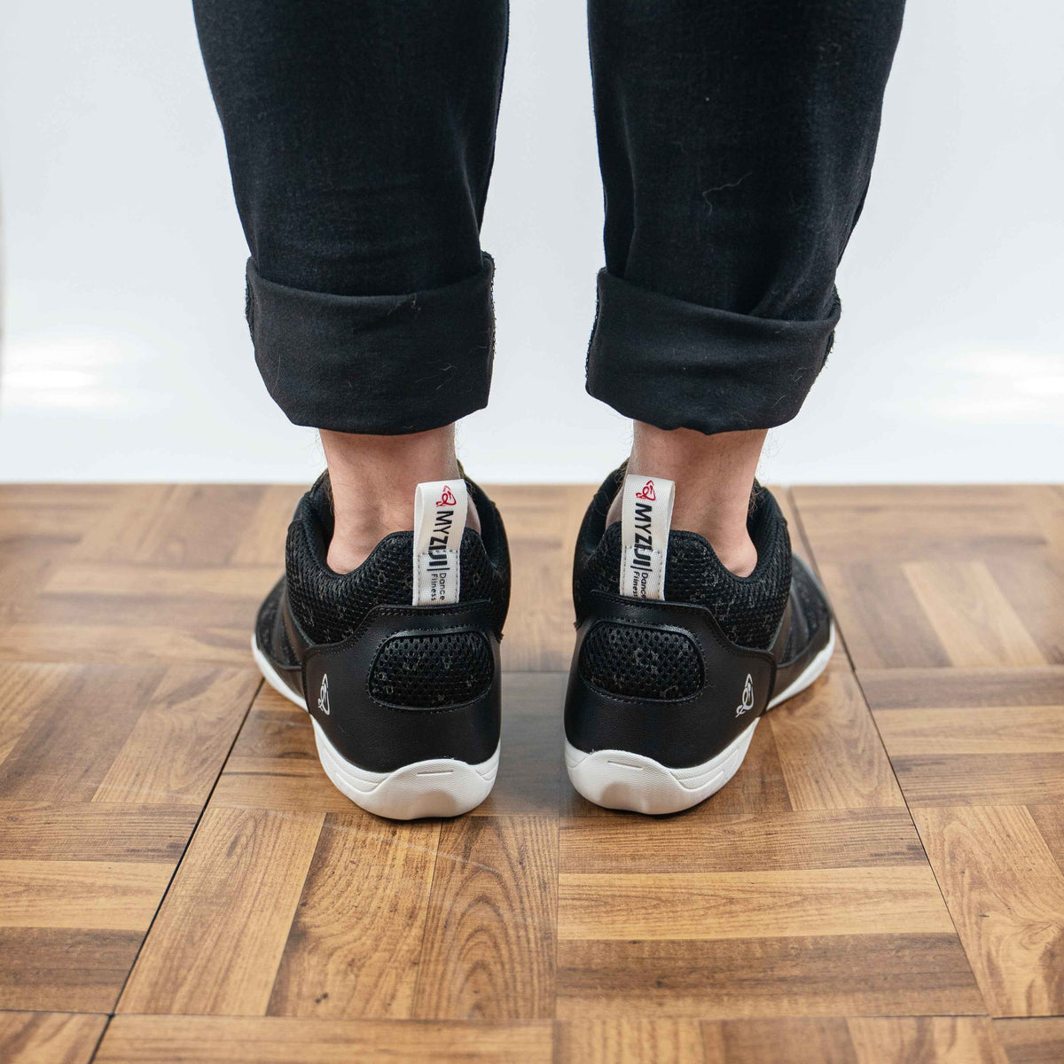 Glowing Rhythm Dance Sneakers - Black