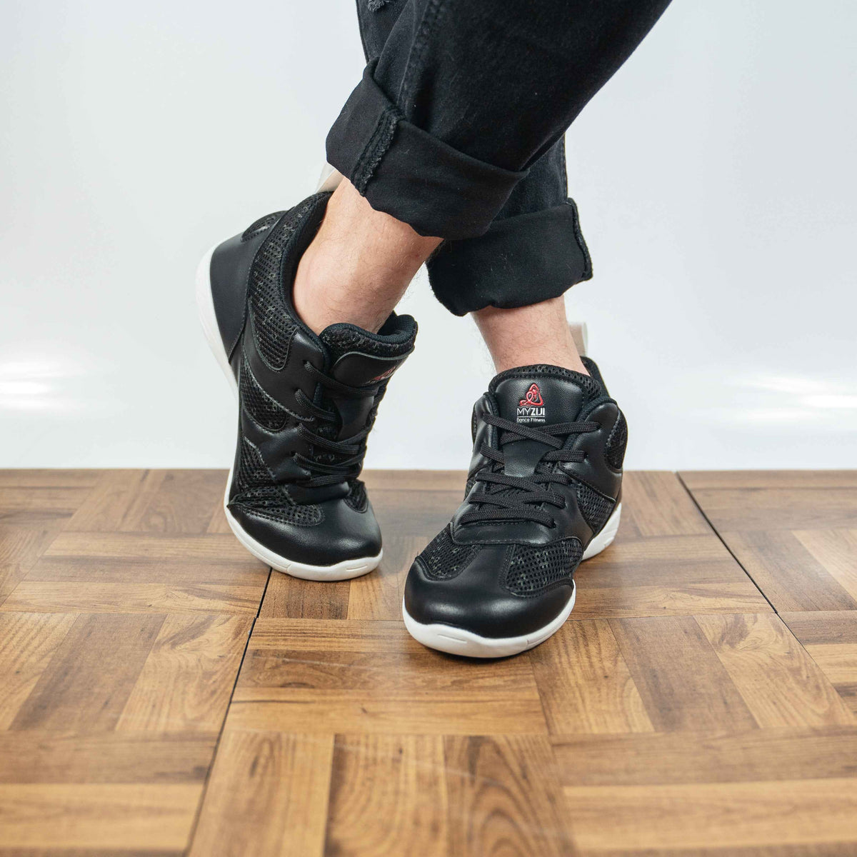 Glowing Rhythm Dance Sneakers - Black
