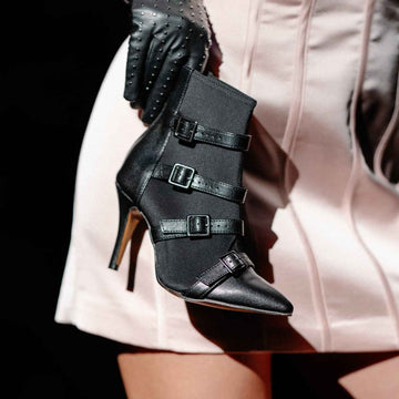 Reina Black Pointed-Toe Dance Boots