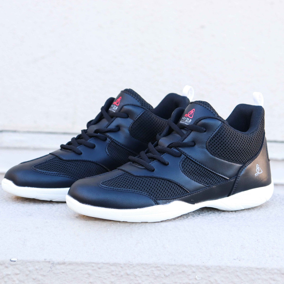 Glowing Rhythm Dance Sneakers - Black
