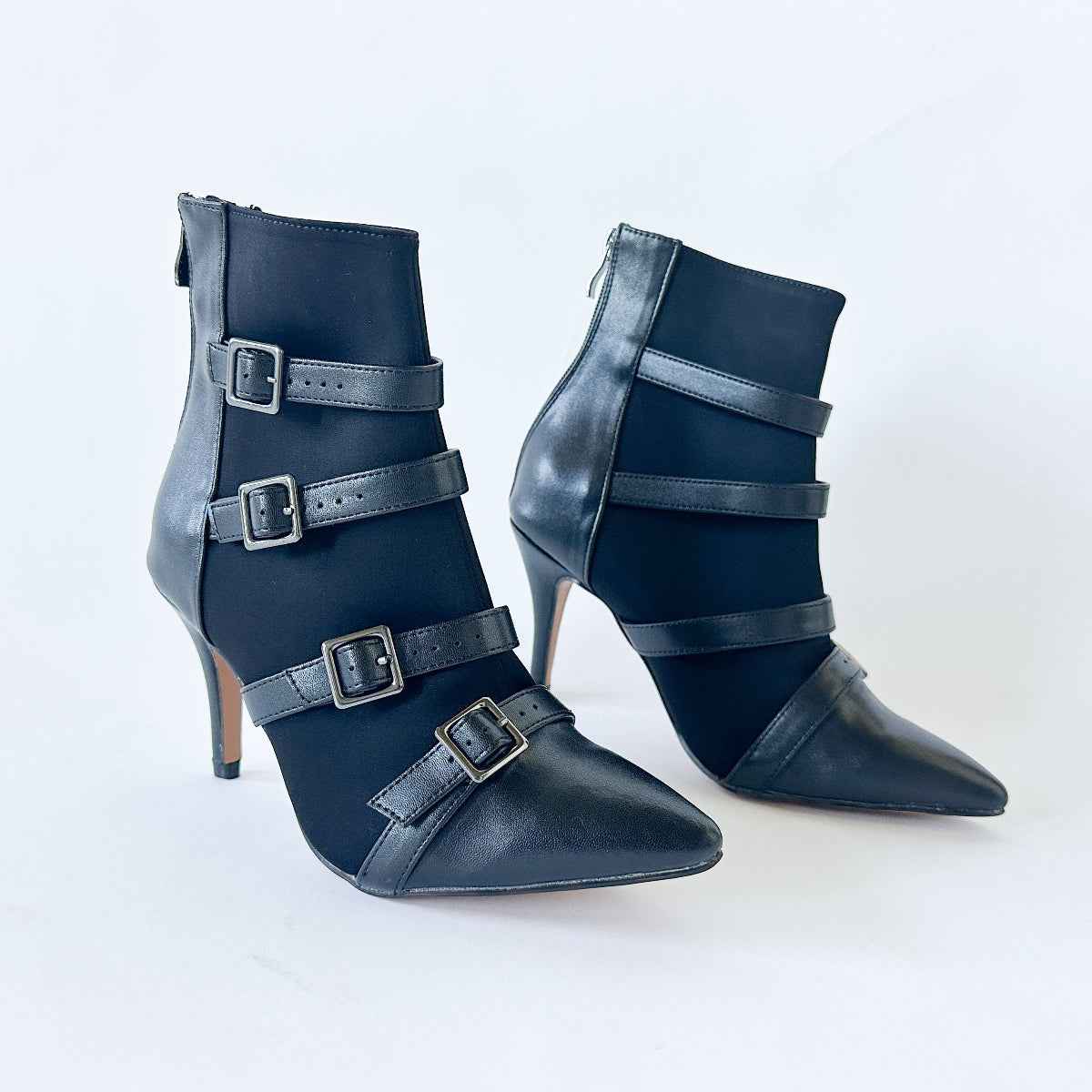 Reina Black Pointed-Toe Dance Boots