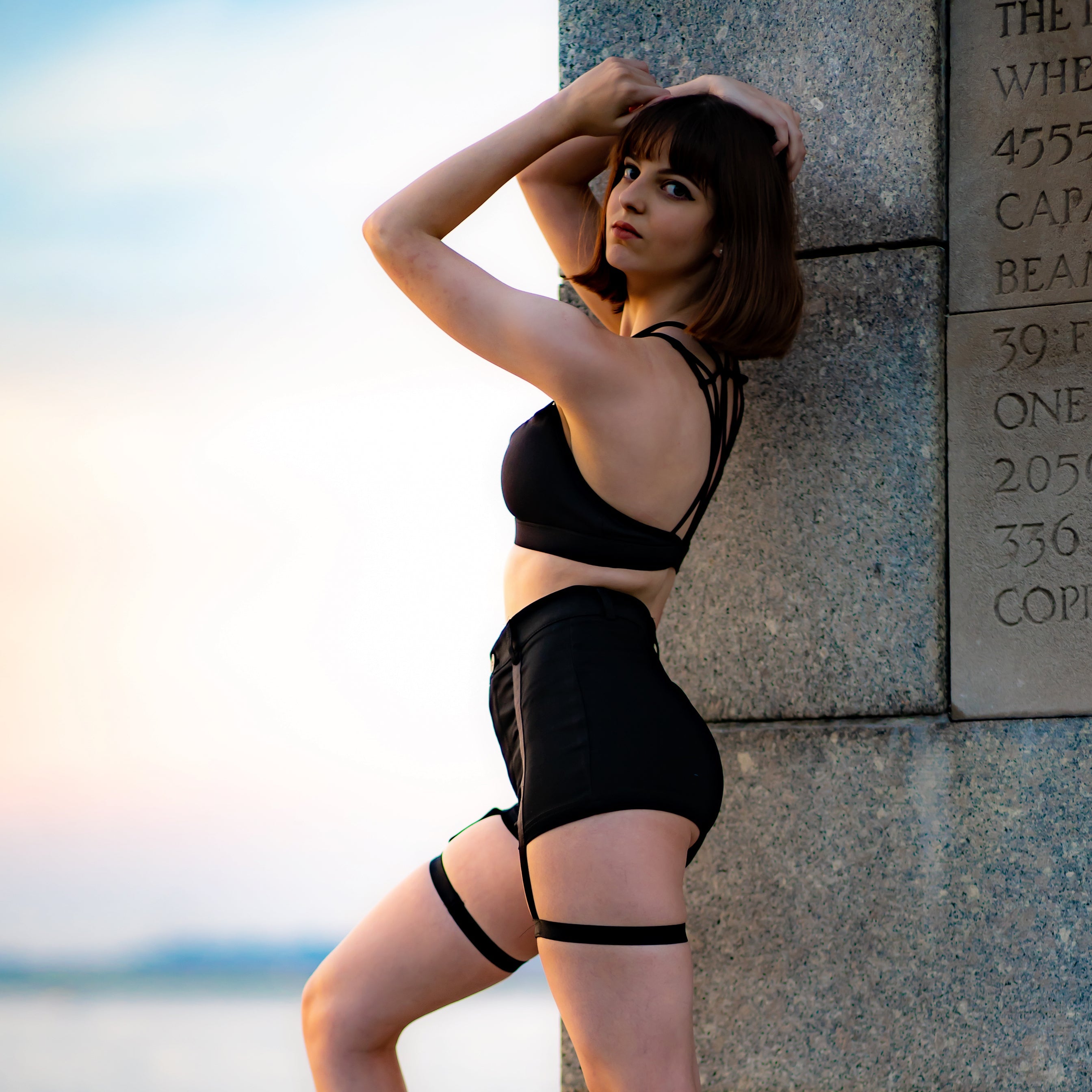 Shorts with Attached Garters – MYZIJI