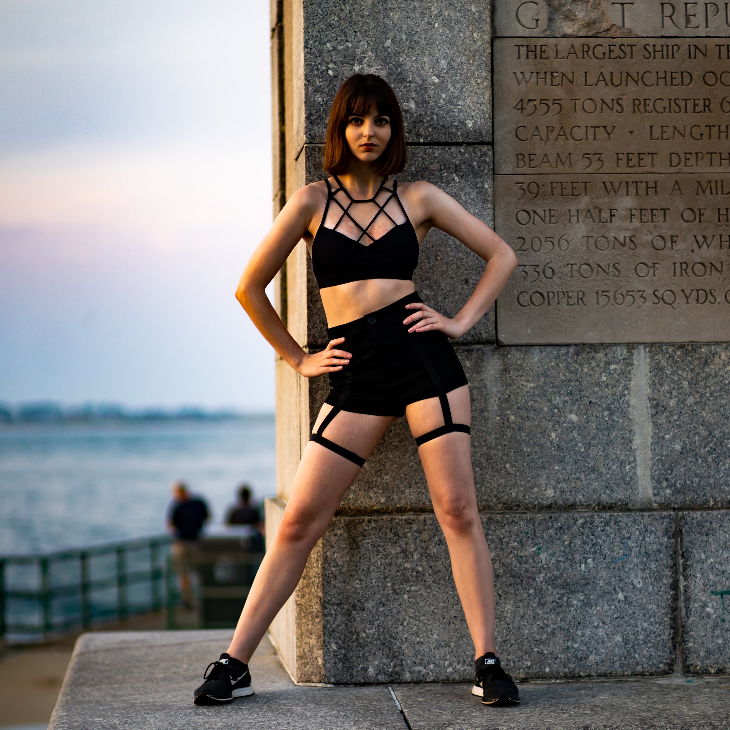 Shorts with Attached Garters M Shorts with Attached Garters M